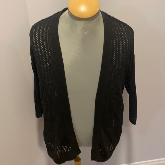 Old Navy Sweaters - A lovely black sweater is a size medium